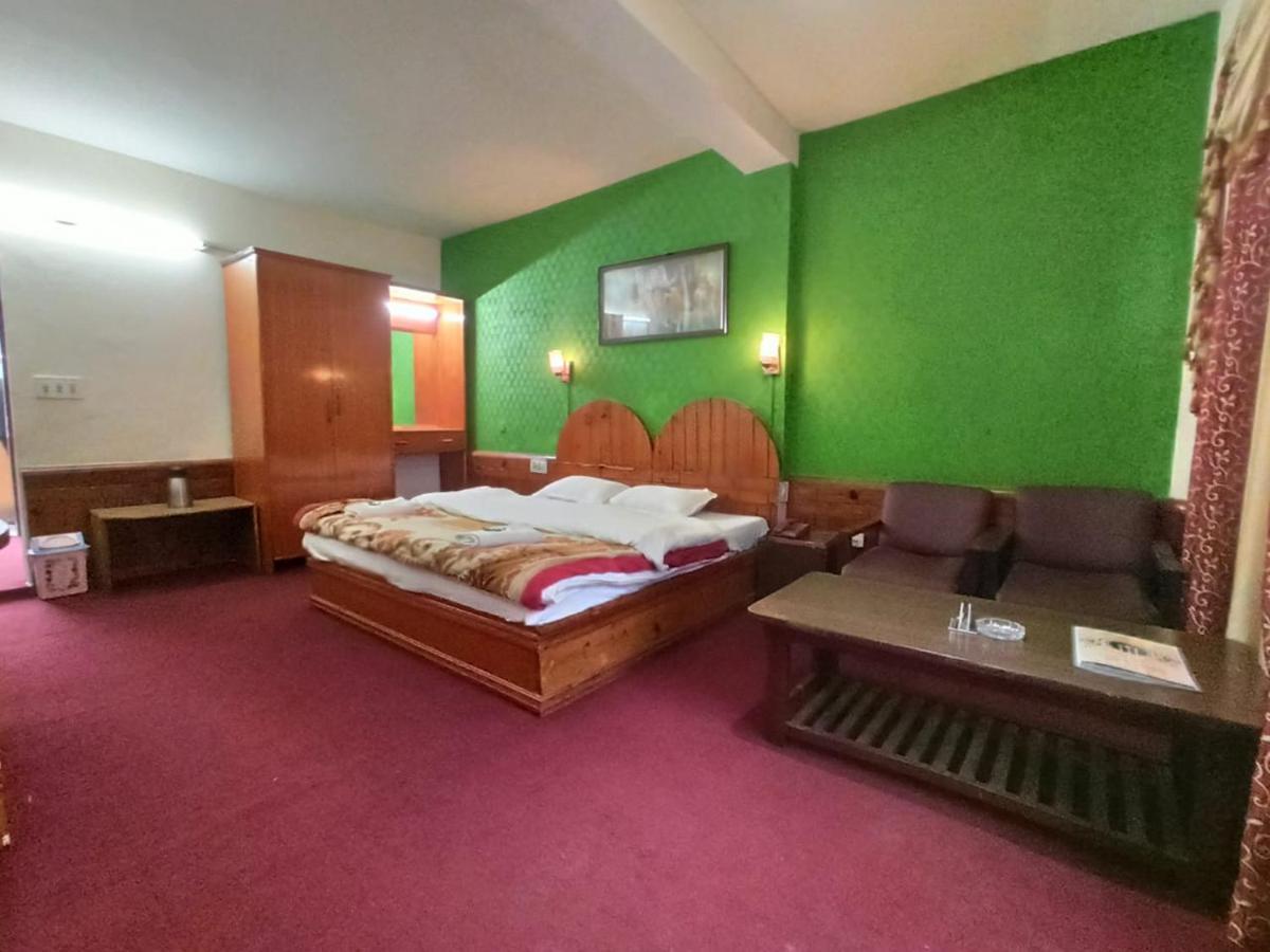 Hotel Him View Manali  Exterior photo